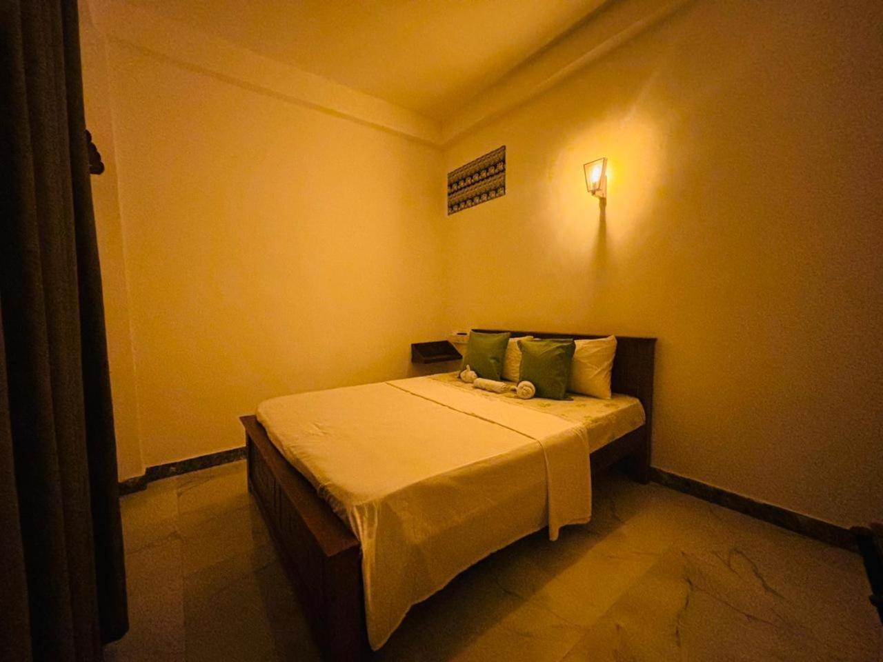 Jaya Villa - Near Airport Negombo Exterior photo