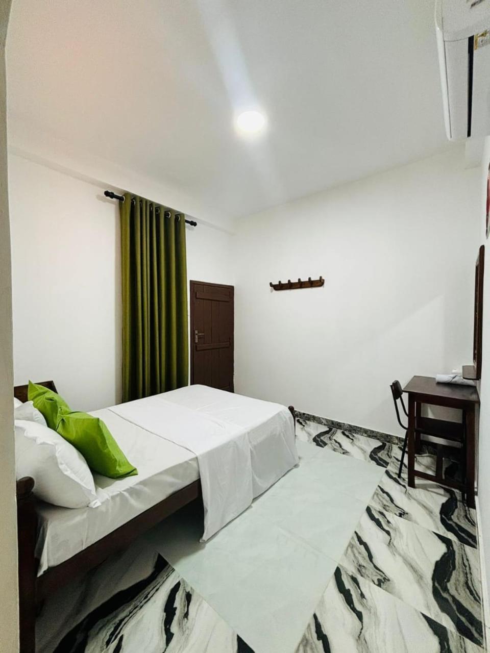 Jaya Villa - Near Airport Negombo Exterior photo